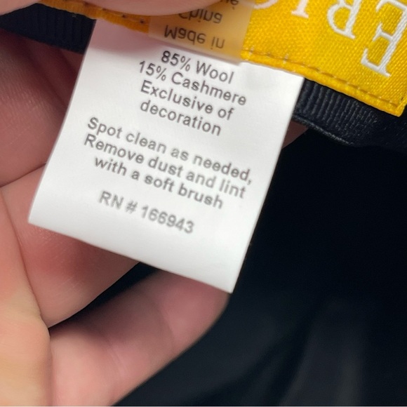 Eric Javits light oat cream wool cashmere hat with wide brim - Picture 6 of 8